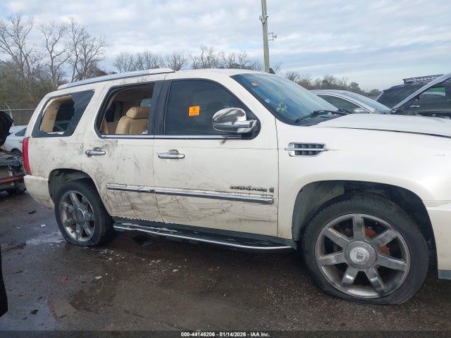 2008 Cadillac Escalade Standard მანქანა იყიდება აუქციონზე, vin: 1GYFK63808R175519, აუქციონის ნომერი: 44146206