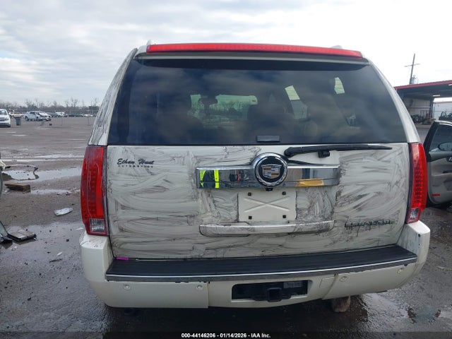 2008 Cadillac Escalade Standard მანქანა იყიდება აუქციონზე, vin: 1GYFK63808R175519, აუქციონის ნომერი: 44146206
