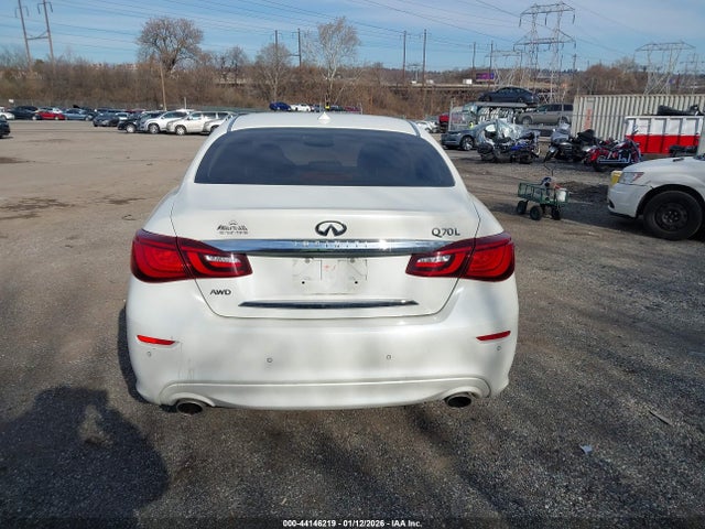 44146219 :رقم المزاد ، JN1BY1PR6HM210413 vin ، 2017 Infiniti Q70l 3.7x مزاد بيع