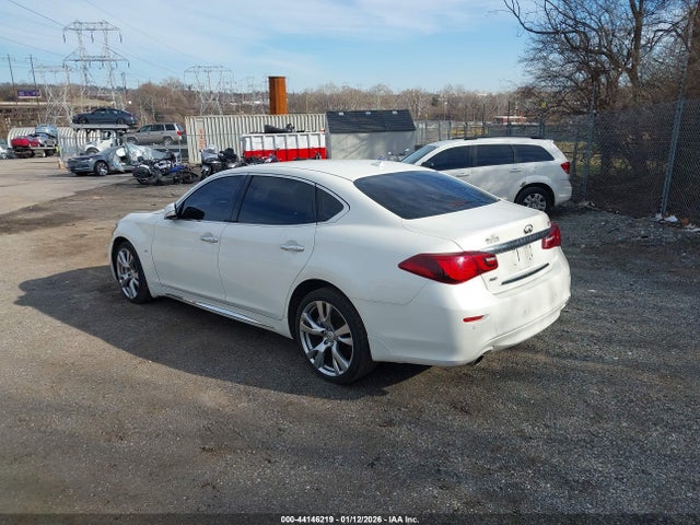 44146219 :رقم المزاد ، JN1BY1PR6HM210413 vin ، 2017 Infiniti Q70l 3.7x مزاد بيع