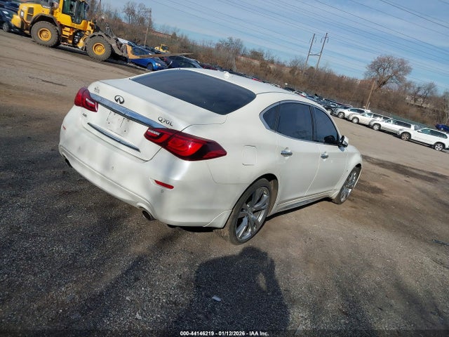 44146219 :رقم المزاد ، JN1BY1PR6HM210413 vin ، 2017 Infiniti Q70l 3.7x مزاد بيع