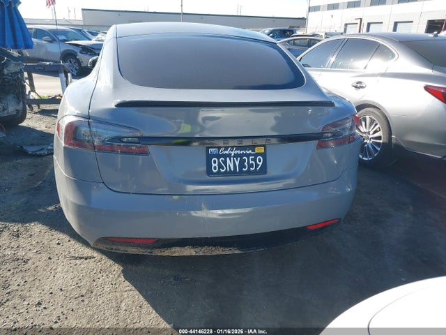 Tesla Model S 60/70/75/85 2016 5YJSA1E17GF151684 Image 15