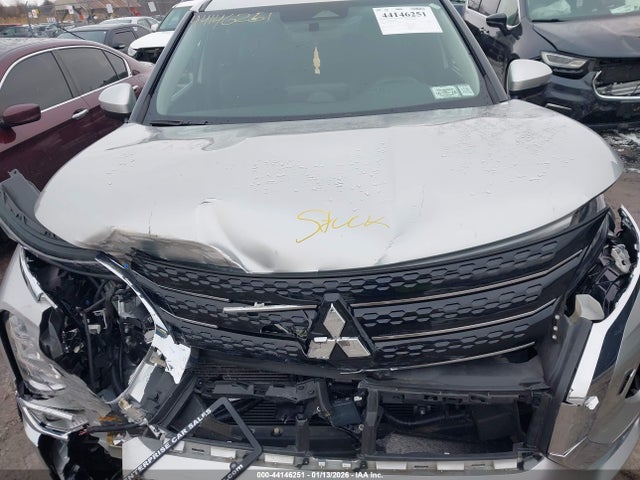 2023 MITSUBISHI OUTLANDER JA4J4UA83PZ024555 Photo 9