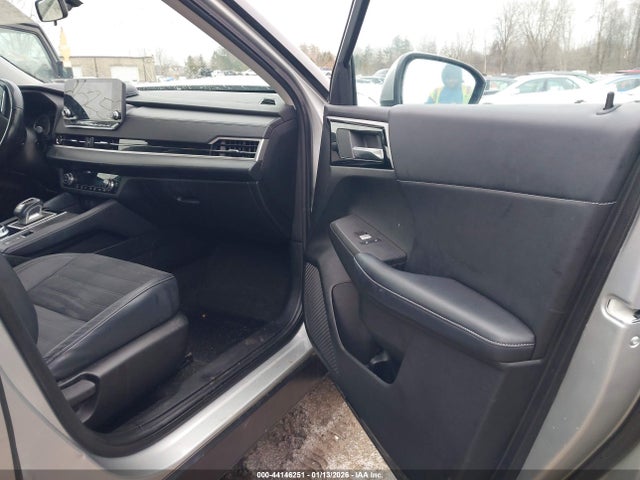 2023 MITSUBISHI OUTLANDER JA4J4UA83PZ024555 Photo 4