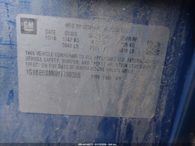 2017 CHEVROLET CRUZE 1G1BE5SM0H7198355 Photo 8