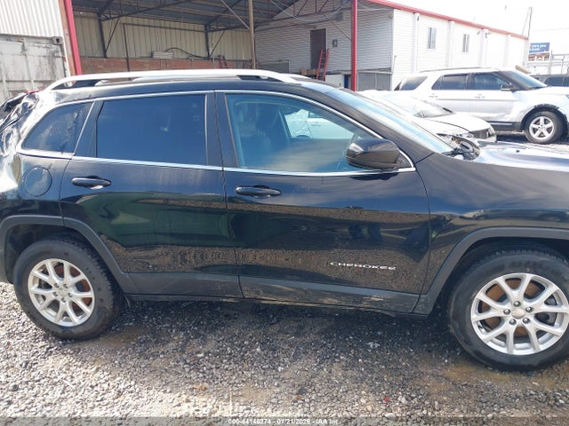 Jeep Cherokee Latitude 4x4 2018 1C4PJMCB9JD500748 Image 12