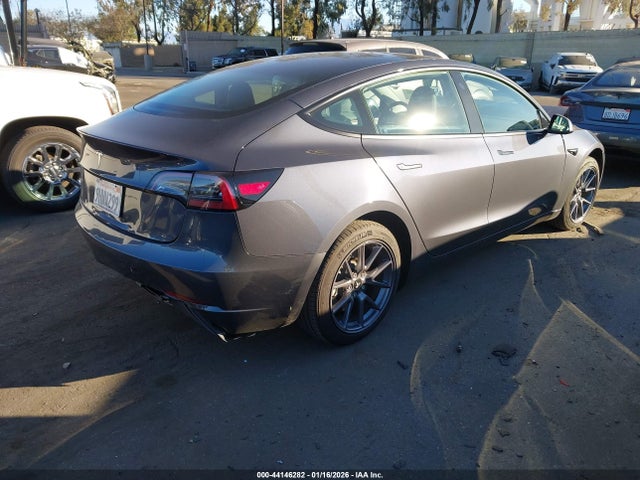 2023 TESLA MODEL 3 5YJ3E1EA4PF638883 Photo 3