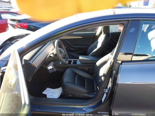 2023 TESLA MODEL 3 5YJ3E1EA4PF638883 Photo 4