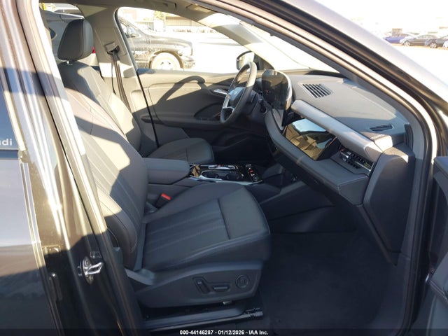 2025 AUDI Q6 E-TRON WA112BGF1SA049610 Photo 4