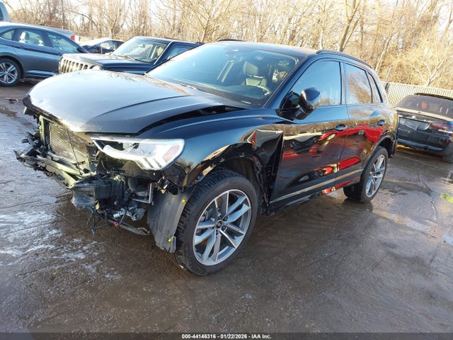 2022 AUDI Q3 WA1EECF35N1141104 Photo 1