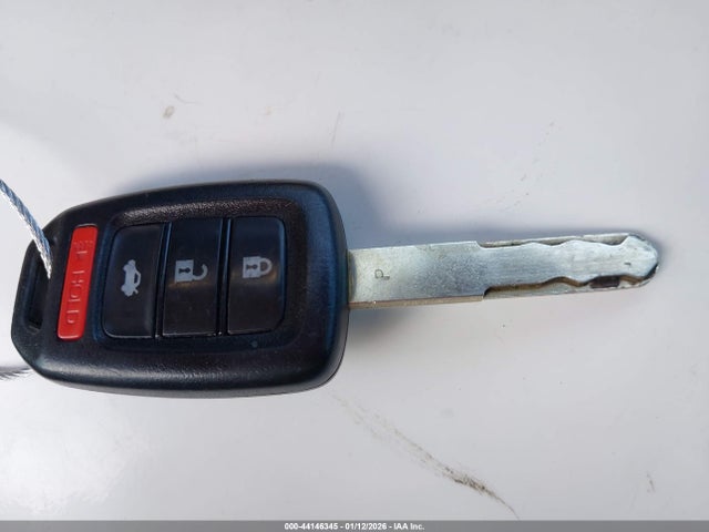 Продаж на аукціоні авто 2017 Honda Civic Lx, vin: 19XFC2F52HE053057, номер лоту: 44146345