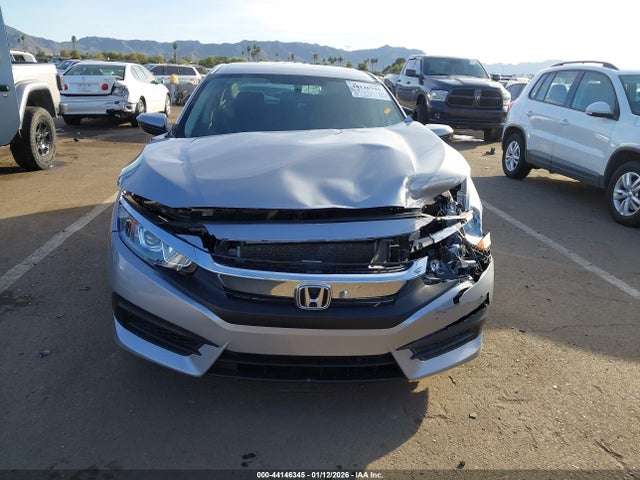 Продаж на аукціоні авто 2017 Honda Civic Lx, vin: 19XFC2F52HE053057, номер лоту: 44146345