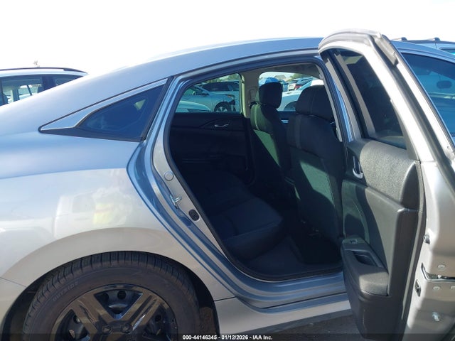 Продаж на аукціоні авто 2017 Honda Civic Lx, vin: 19XFC2F52HE053057, номер лоту: 44146345
