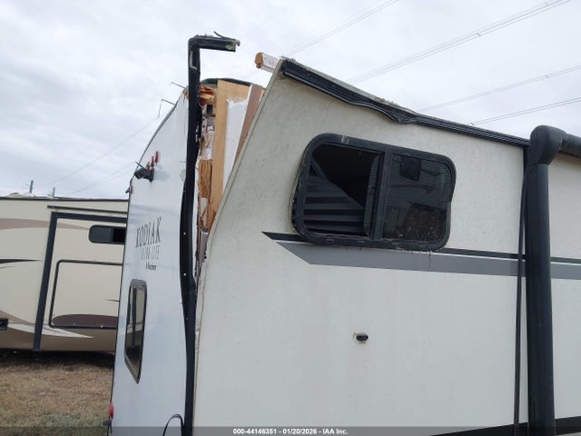 Продаж на аукціоні авто 2021 Dutchmen Kodiak 296, vin: 4YDT29625MJ970587, номер лоту: 44146351