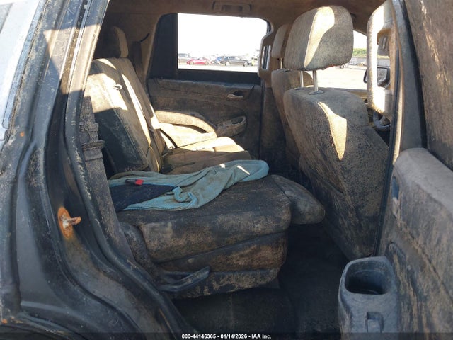 1GNSCAKC4HR228899 Chevrolet Tahoe Ls