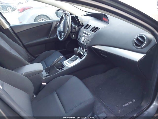 2011 MAZDA MAZDA3 JM1BL1VF3B1432937 Photo 4
