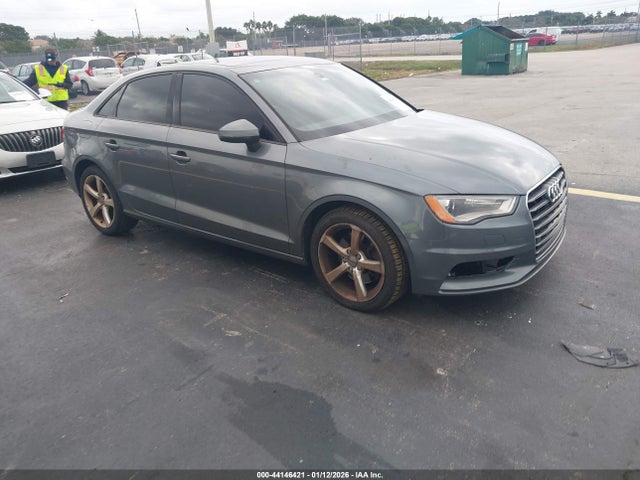2016 AUDI A3 WAUA7GFF1G1016665 Photo 0