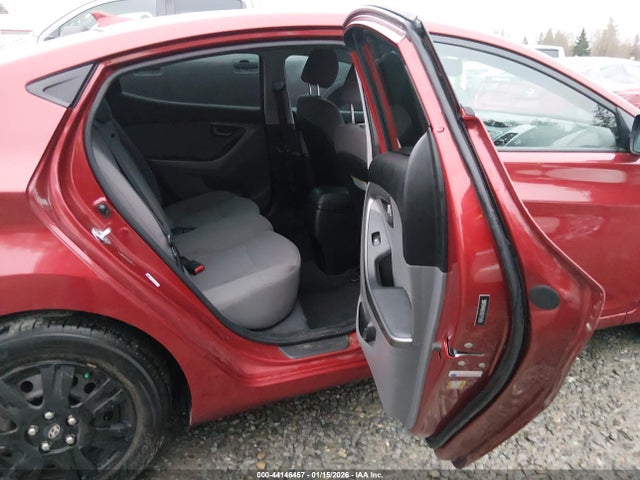 5NPDH4AE4GH775958 Hyundai ELANTRA SE