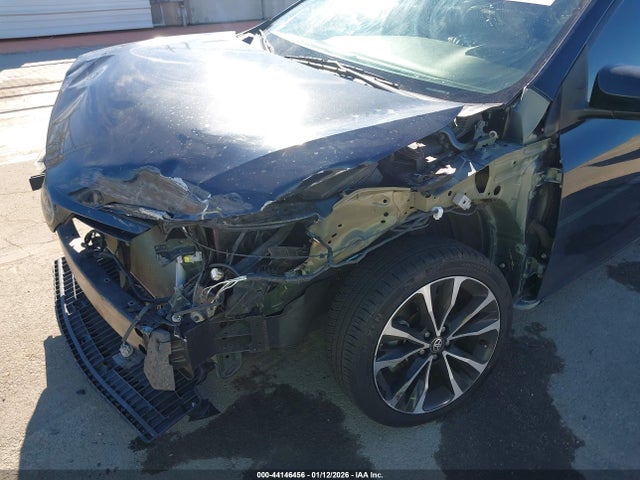 2T1BURHE9KC127016 Toyota COROLLA SE