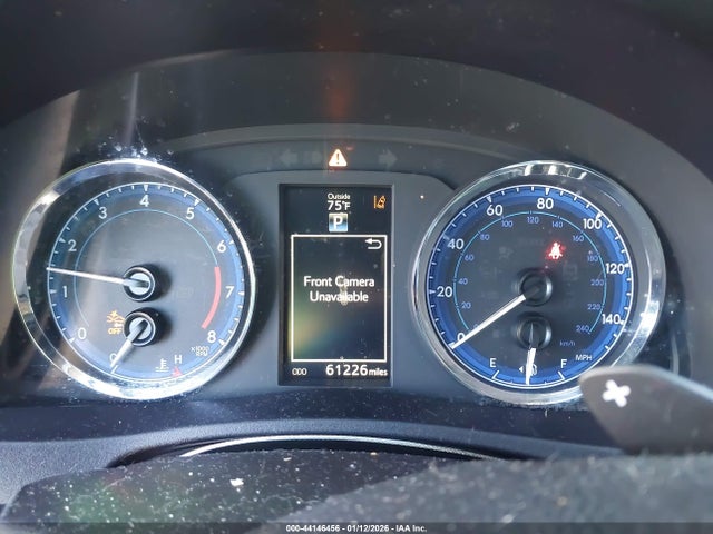 2T1BURHE9KC127016 Toyota COROLLA SE