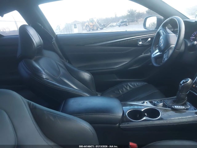 2017 INFINITI Q60 JN1EV7EK9HM360577 Photo 4