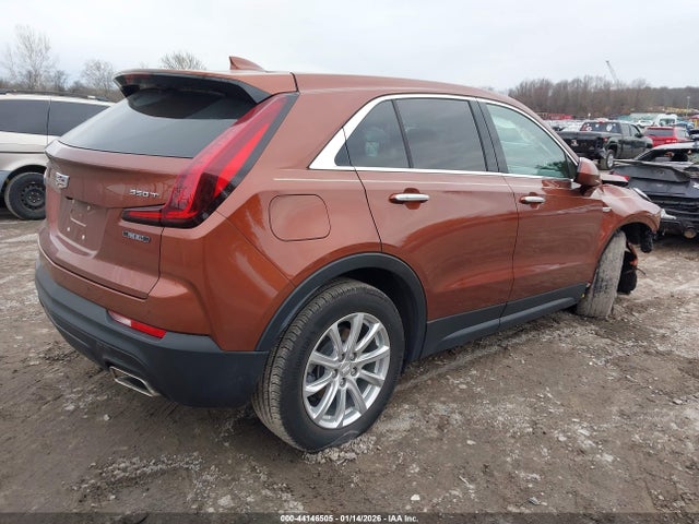 2021 CADILLAC XT4 1GYAZAR43MF080039 Photo 3