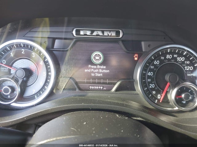 44146532 :رقم المزاد ، 1C6SRFFT4MN761231 vin ، 2021 Ram 1500 Big Horn  4x4 5'7 Box مزاد بيع
