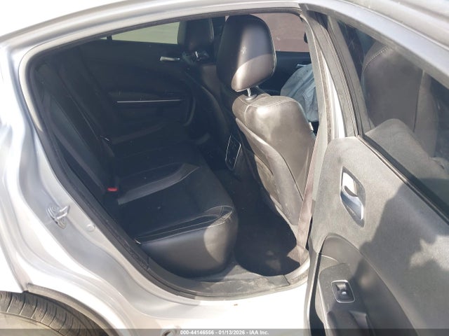 2C3CDXBG1NH182643 Dodge Charger Sxt Rwd