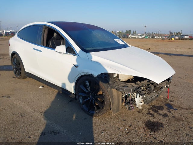 2019 TESLA MODEL X 5YJXCAE23KF202437