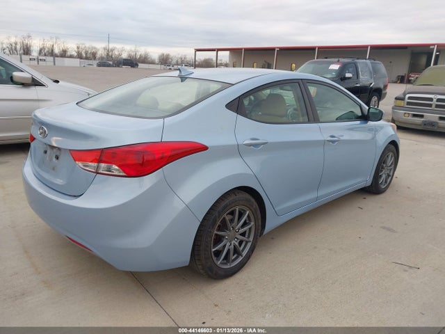 2013 HYUNDAI ELANTRA KMHDH4AE9DU575543 Photo 3