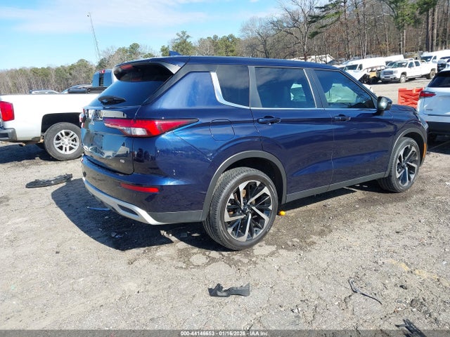 2023 MITSUBISHI OUTLANDER JA4J3UA88PZ031763 Photo 3