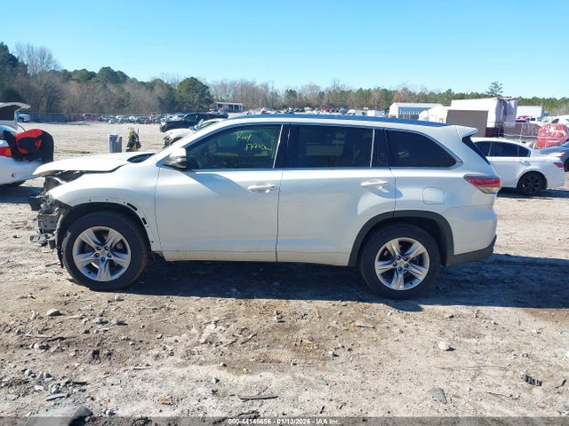 Toyota Highlander Limited V6 2015 5TDYKRFH3FS095898 Image 15