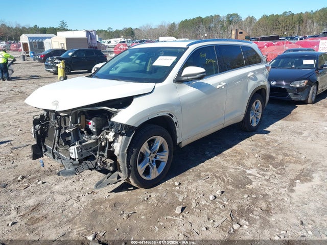 Toyota Highlander Limited V6 2015 5TDYKRFH3FS095898 Image 2