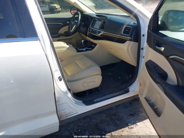 Toyota Highlander Limited V6 2015 5TDYKRFH3FS095898 Image 5