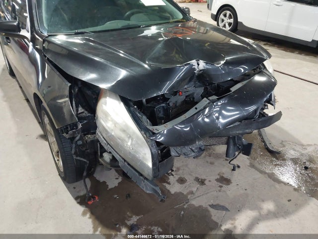 2014 CHEVROLET MALIBU 1G11C5SL7EF139782 Photo 5