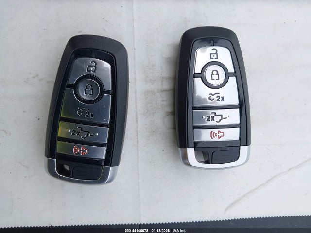 2022 FORD F-150 LIGHTNING 1FTVW1ELXNWG15978 Photo 10