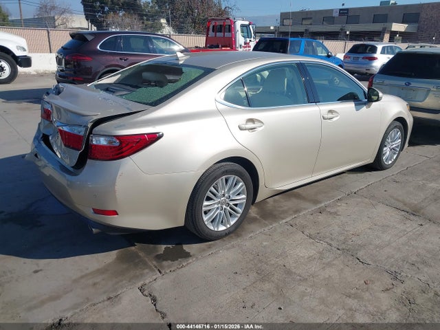 JTHBK1GG7E2128029 Lexus ES 350