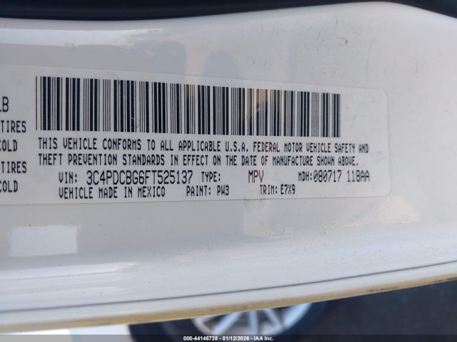 3C4PDCBG6FT525137 Dodge Journey Sxt