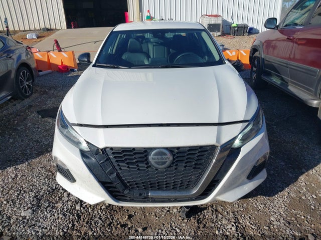 1N4BL4CVXNN385274 Nissan Altima Sr Fwd