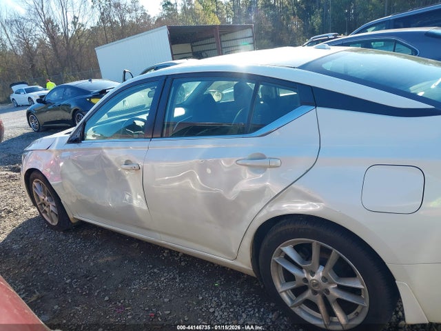 1N4BL4CVXNN385274 Nissan Altima Sr Fwd