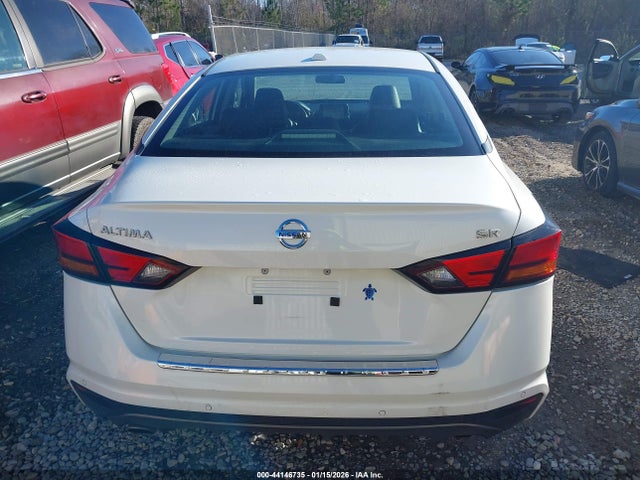 1N4BL4CVXNN385274 Nissan Altima Sr Fwd