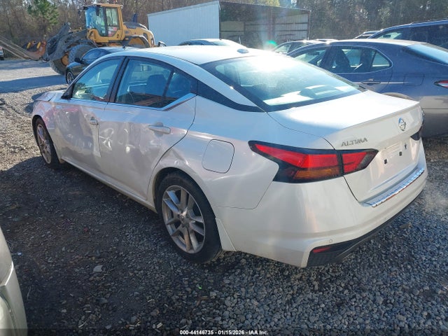 1N4BL4CVXNN385274 Nissan Altima Sr Fwd