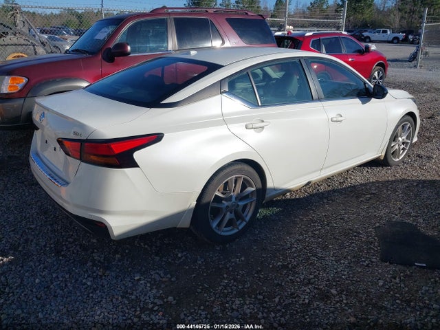 1N4BL4CVXNN385274 Nissan Altima Sr Fwd