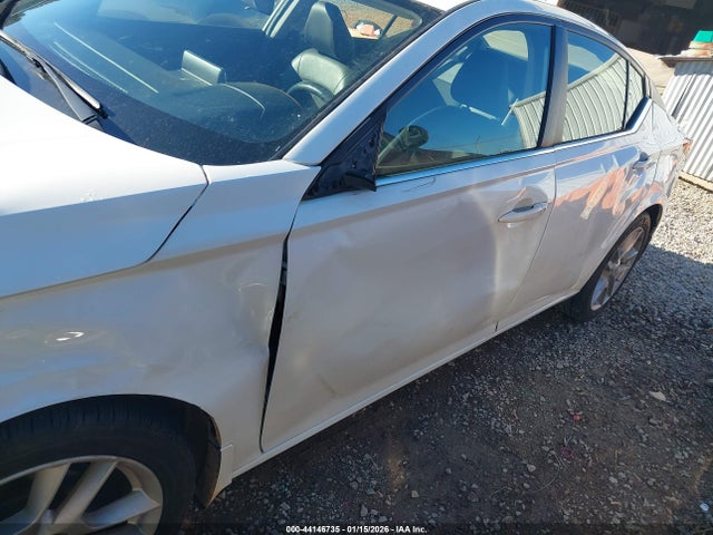 1N4BL4CVXNN385274 Nissan Altima Sr Fwd
