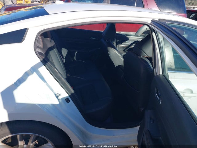 1N4BL4CVXNN385274 Nissan Altima Sr Fwd