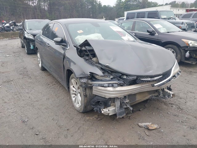 44146744 :رقم المزاد ، 1C3CCCAB9FN741270 vin ، 2015 Chrysler 200 Limited مزاد بيع