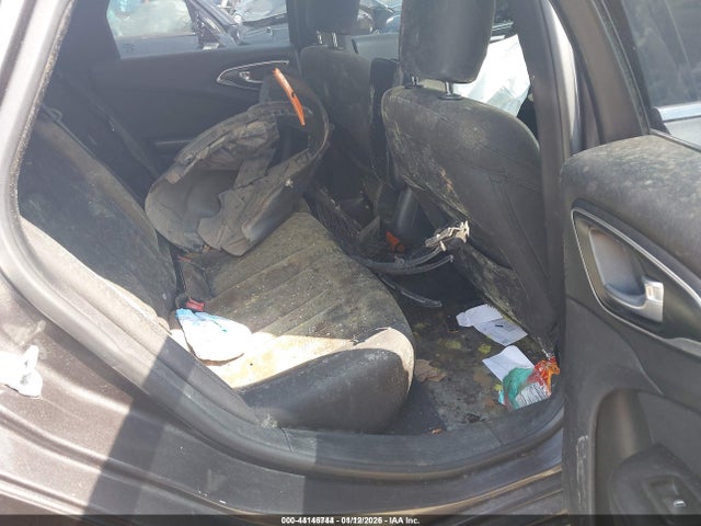 44146744 :رقم المزاد ، 1C3CCCAB9FN741270 vin ، 2015 Chrysler 200 Limited مزاد بيع