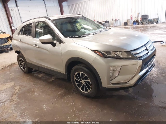 2020 MITSUBISHI ECLIPSE CROSS JA4AT3AA2LZ005697 Photo 0
