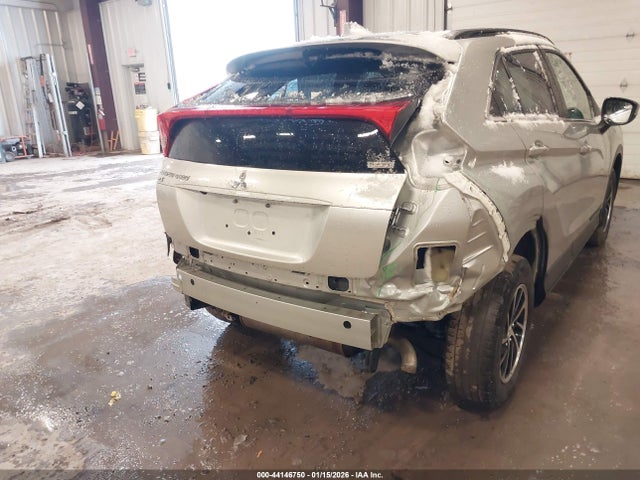 2020 MITSUBISHI ECLIPSE CROSS JA4AT3AA2LZ005697 Photo 5