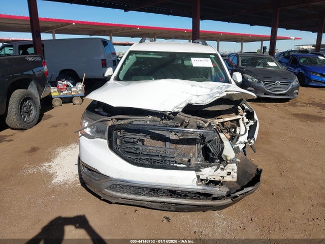 1GKKNMLS7JZ123813 GMC Acadia Slt-1
